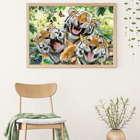 Tiger Selfie 260 Piece Jigsaw Puzzle